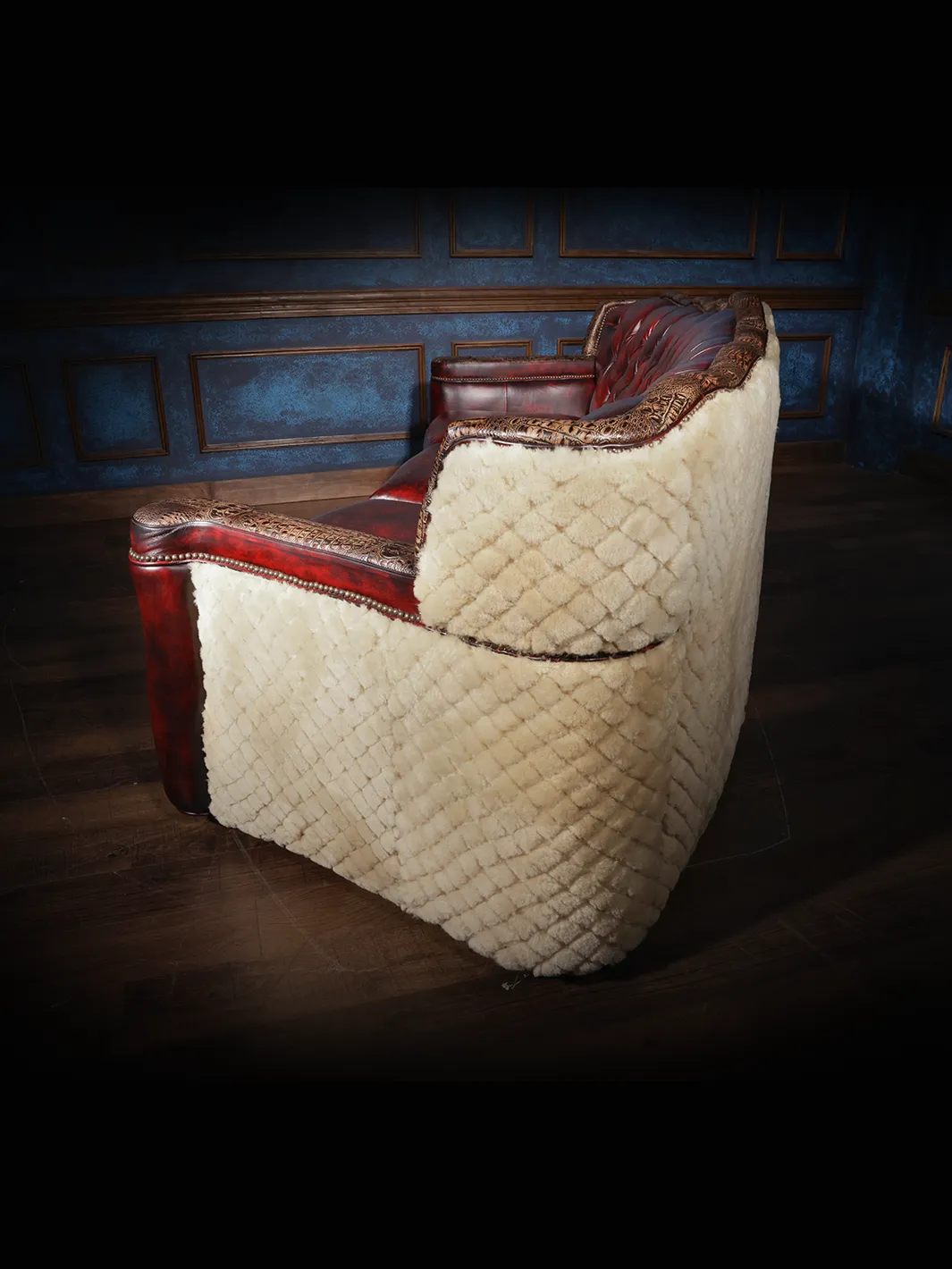 110” Red River Leather Utah Sofa
