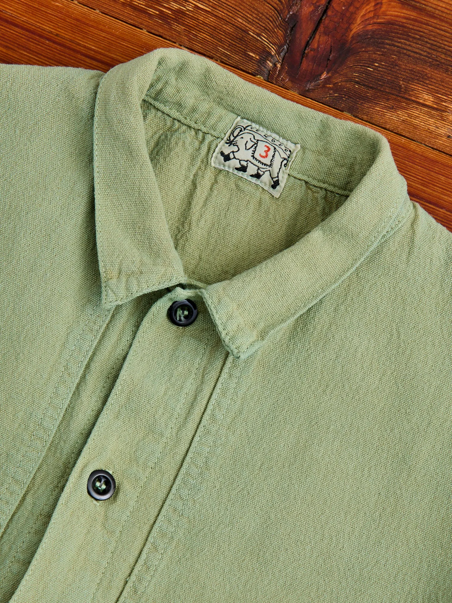 479 Short Sleeve Square Tail Yoke Shirt in Khaki