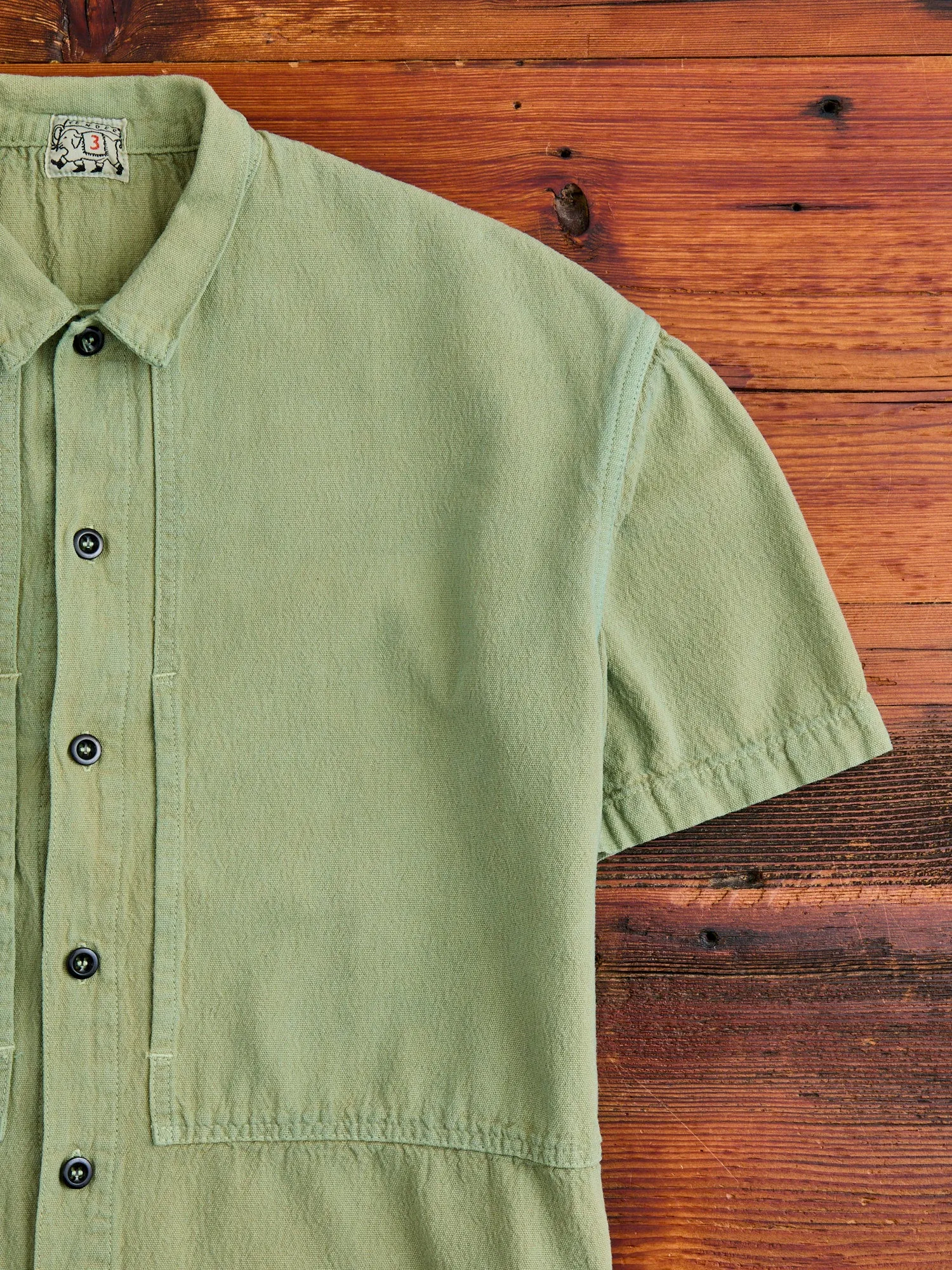 479 Short Sleeve Square Tail Yoke Shirt in Khaki