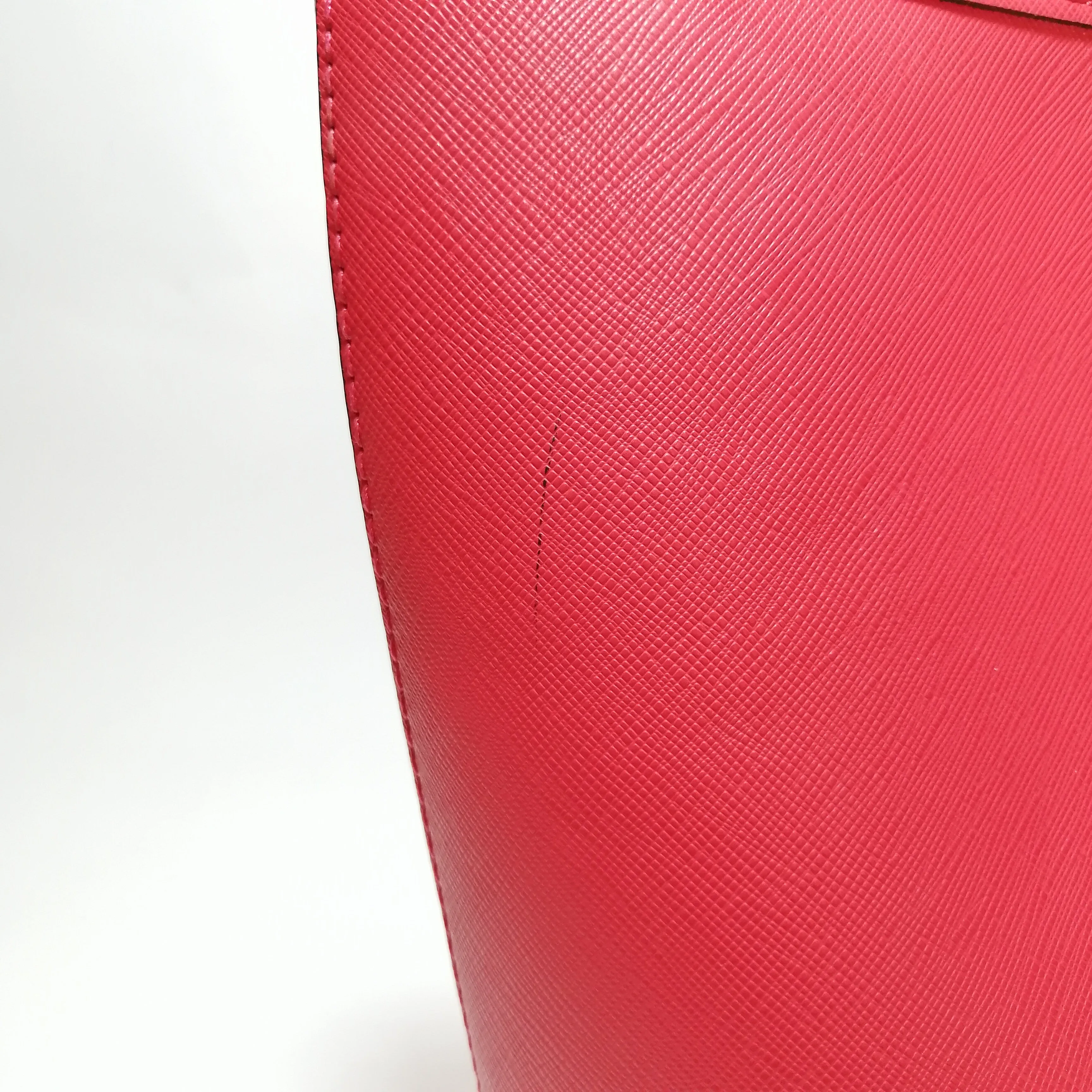 ALDO Red Front Pocket Faux Leather Tote | Gently Used |
