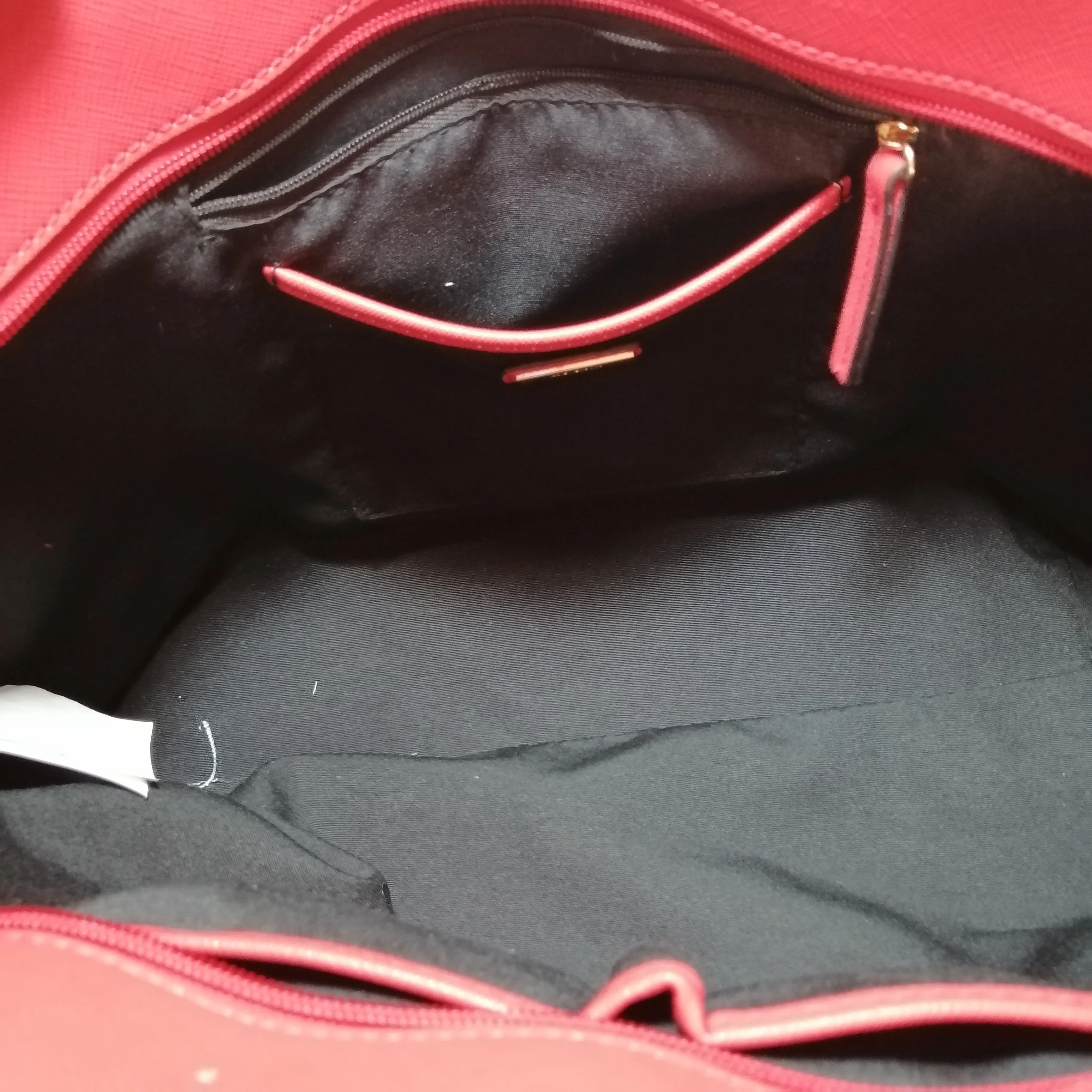 ALDO Red Front Pocket Faux Leather Tote | Gently Used |