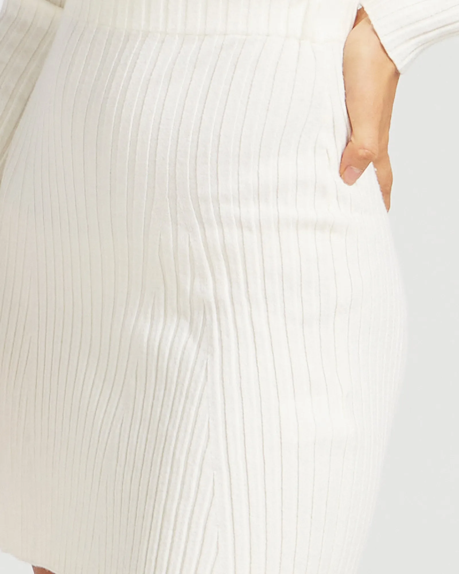 C'est Belle Knit Mini Skirt - Cream