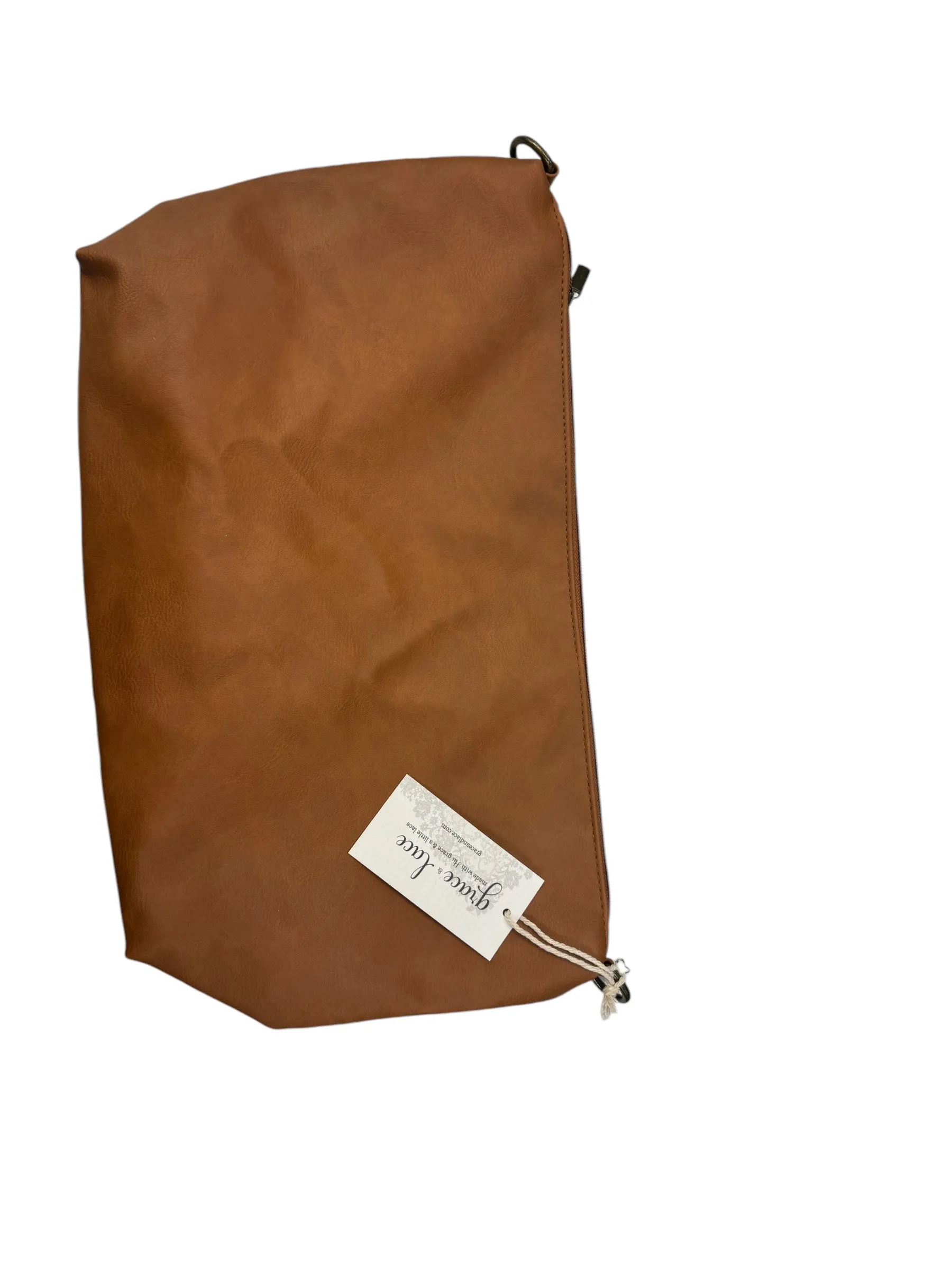 Crossbody By Cmc, Size: Large