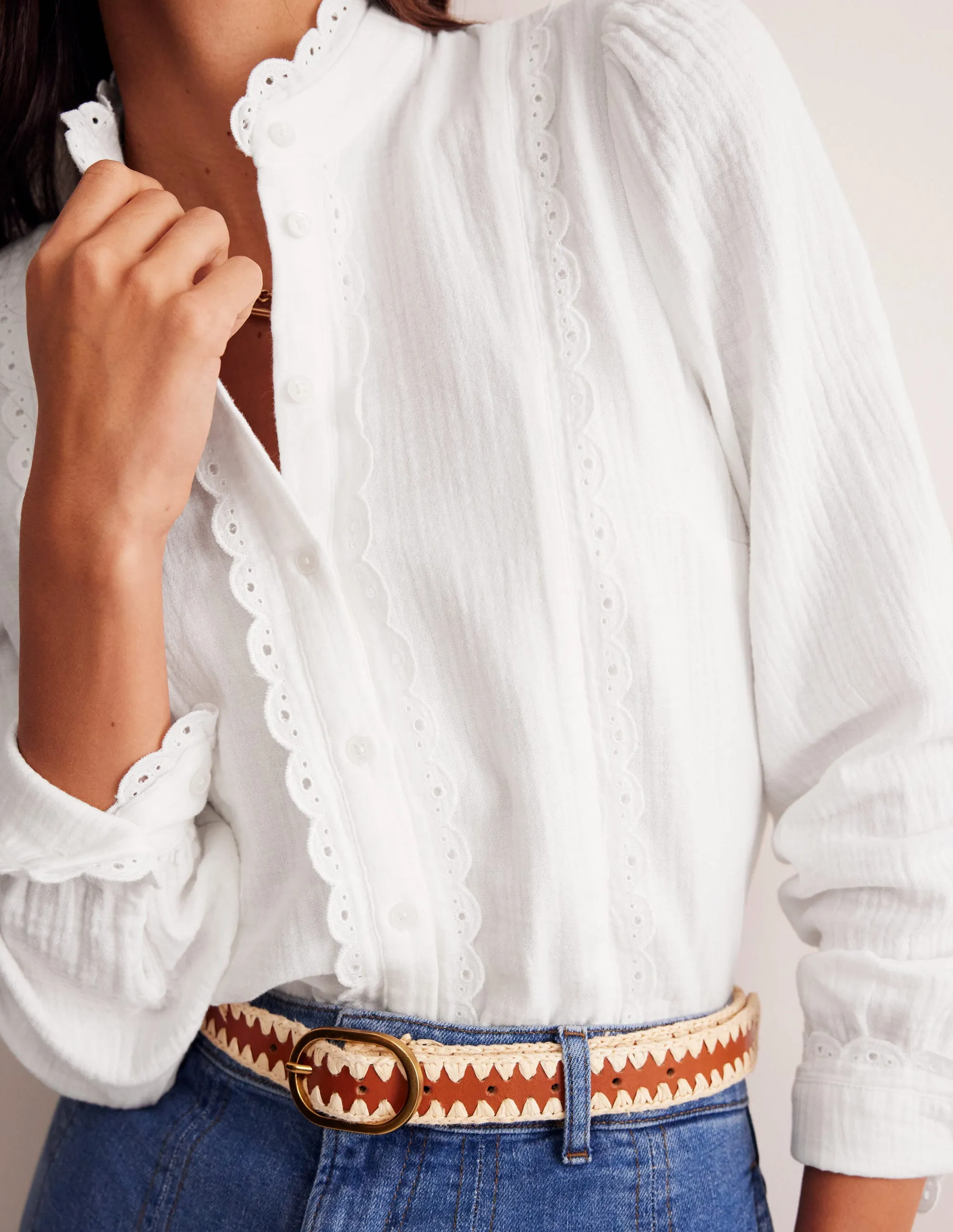 Double Cloth Scallop Blouse-White