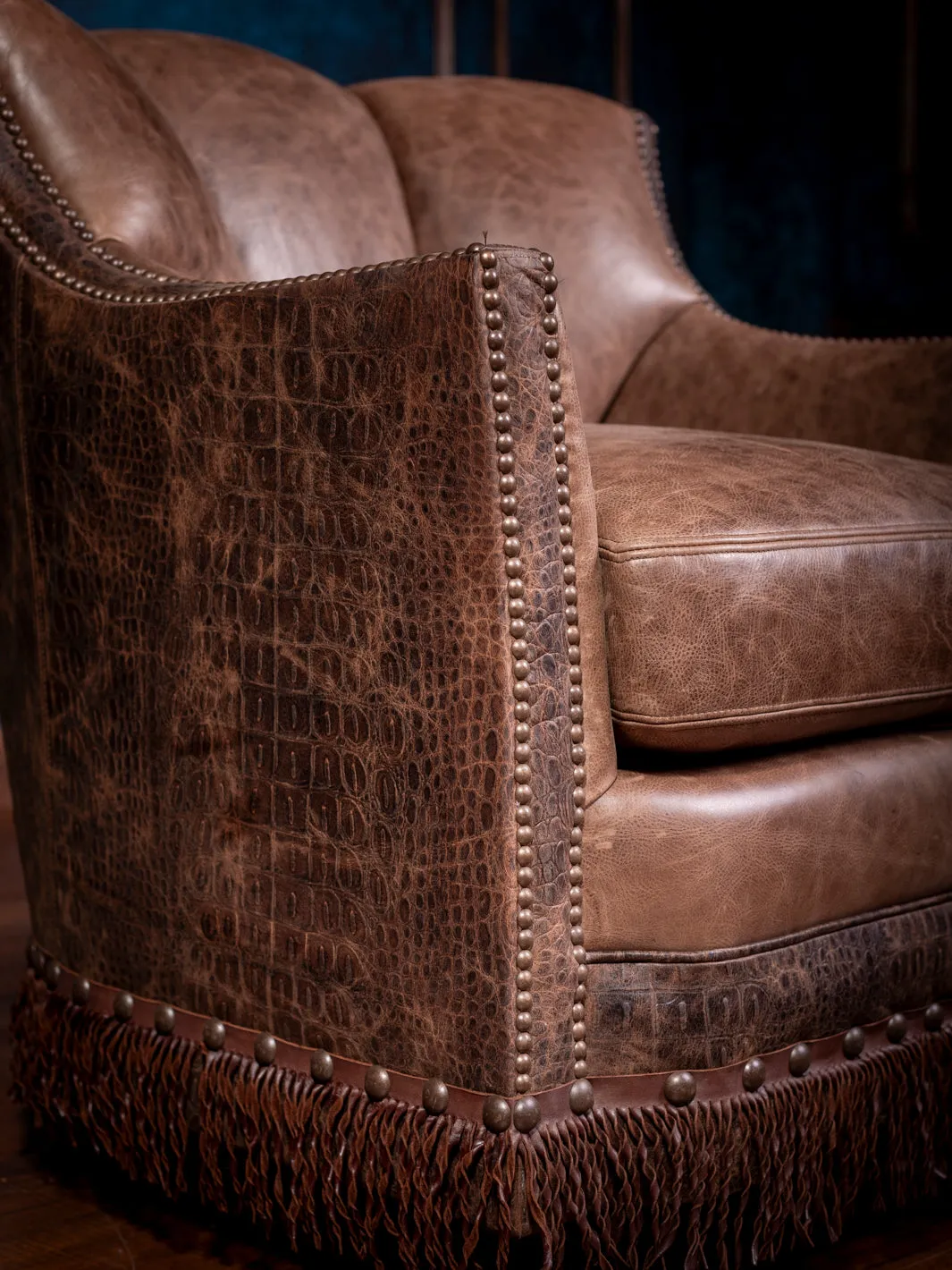 Dundee Truffle Leather Swivel Chair