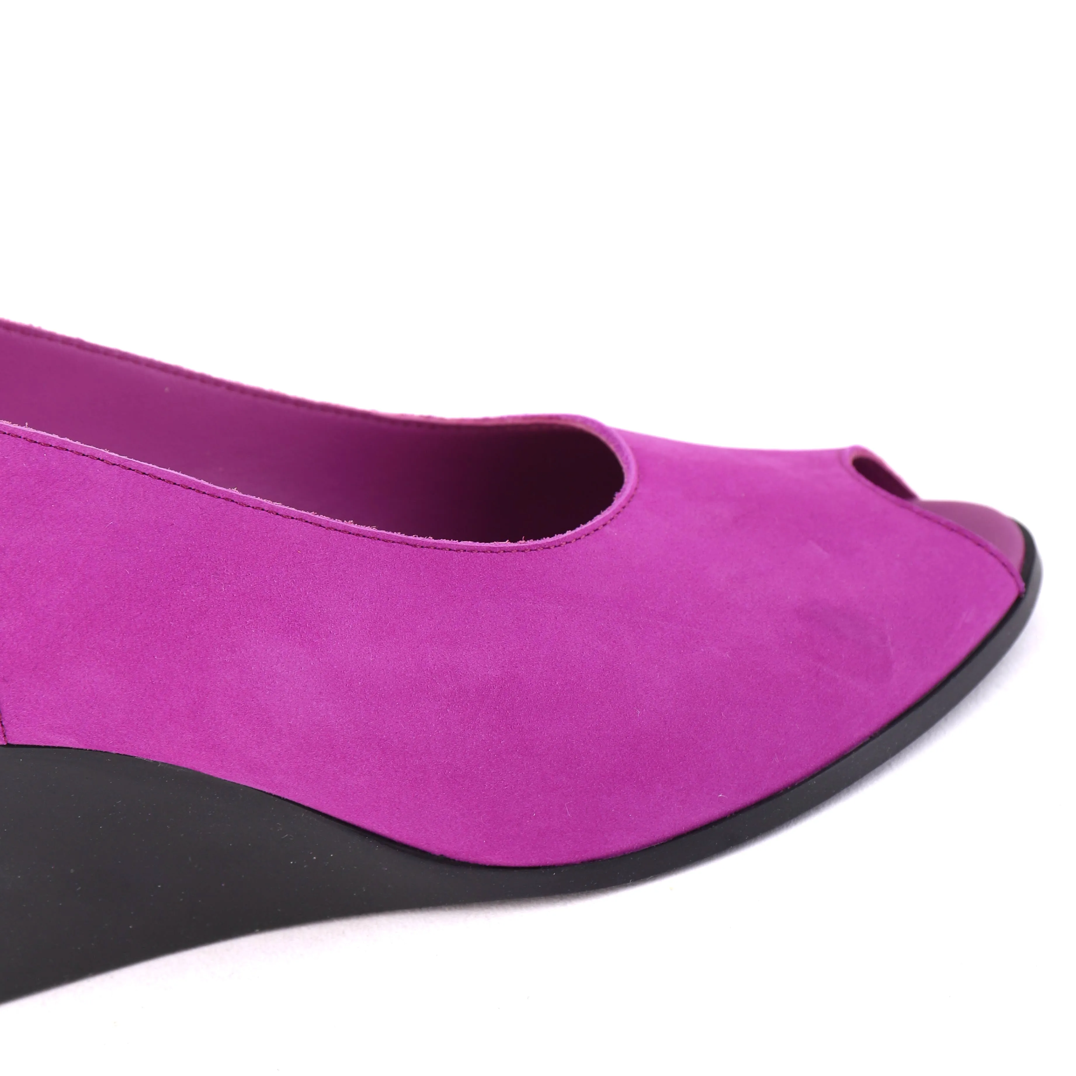 EGAELY Magenta Nubuck