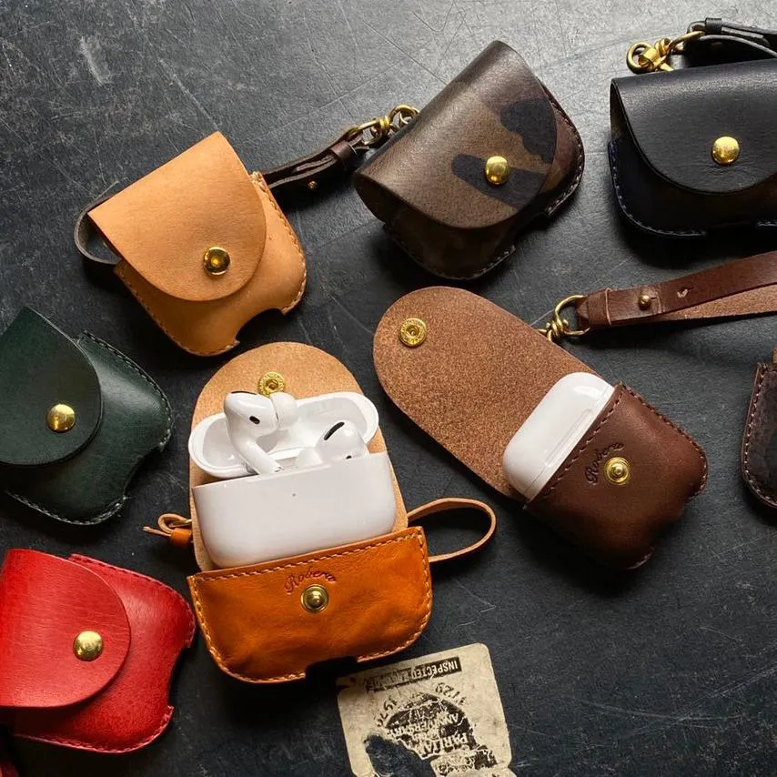 Leather Factory Roberu AirPods Pro Case Dark Brown