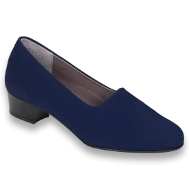 Lucia Navy