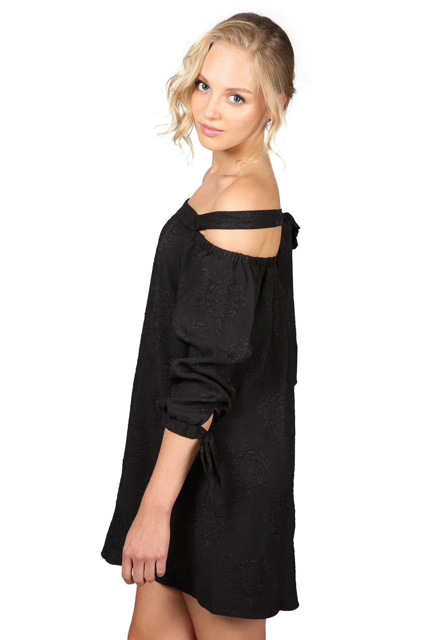 OFF SHOULDER TIE DRESS