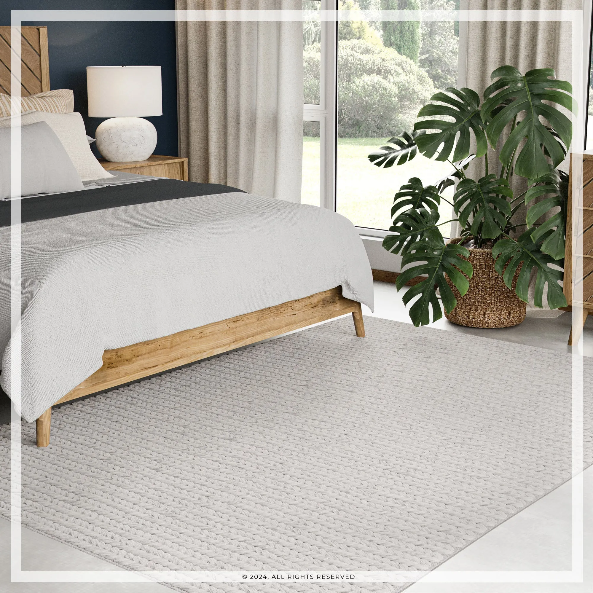 UER0100 Luxury Braided Natural and Synthetic Blend Plush-Pile Rug